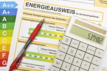 Energieausweis_Fotolia_38380248_M_cjohannesspreter